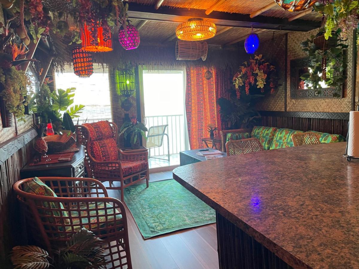 The Kondo Tiki Tampa Extérieur photo