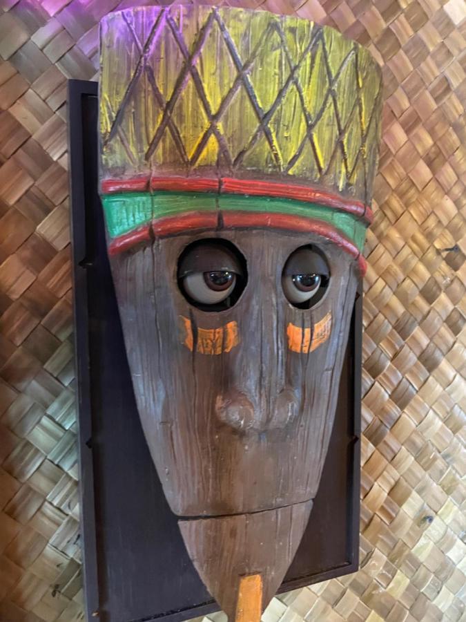 The Kondo Tiki Tampa Extérieur photo